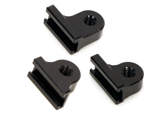 Rear master cylinder mounting bracket