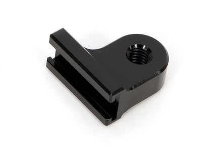 Rear master cylinder mounting bracket